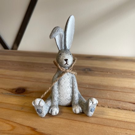 Sitting rabbit ornament in grey with a pretty jute bow to finish